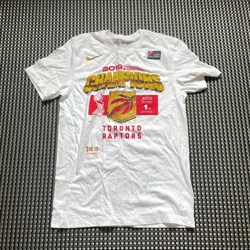 Nike Tee